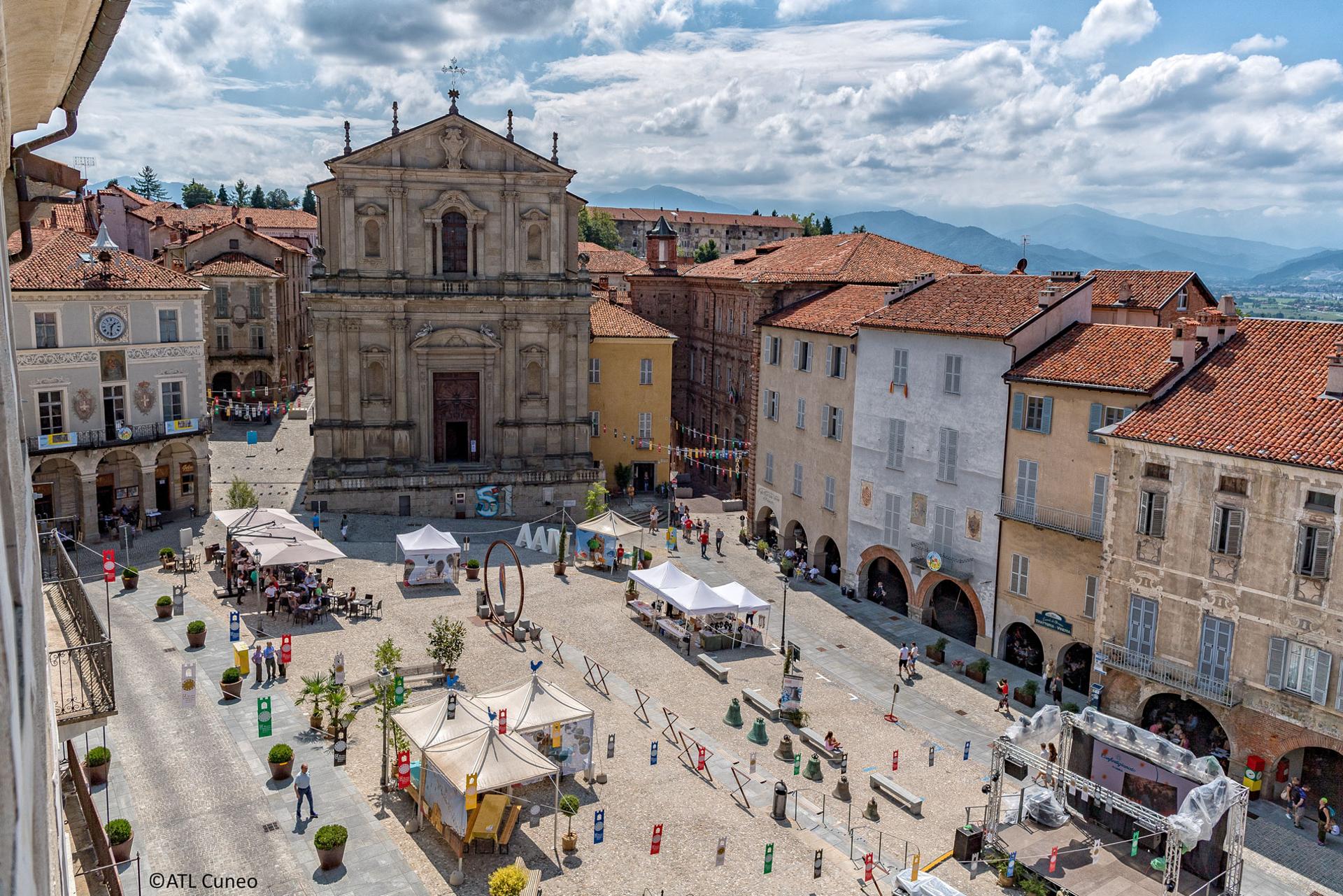 VIAGGIO NEL TEMPO A MONDOV visitcuneese